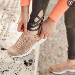 APL Techloom Phantom Sneakers Size 9 Rose Gold